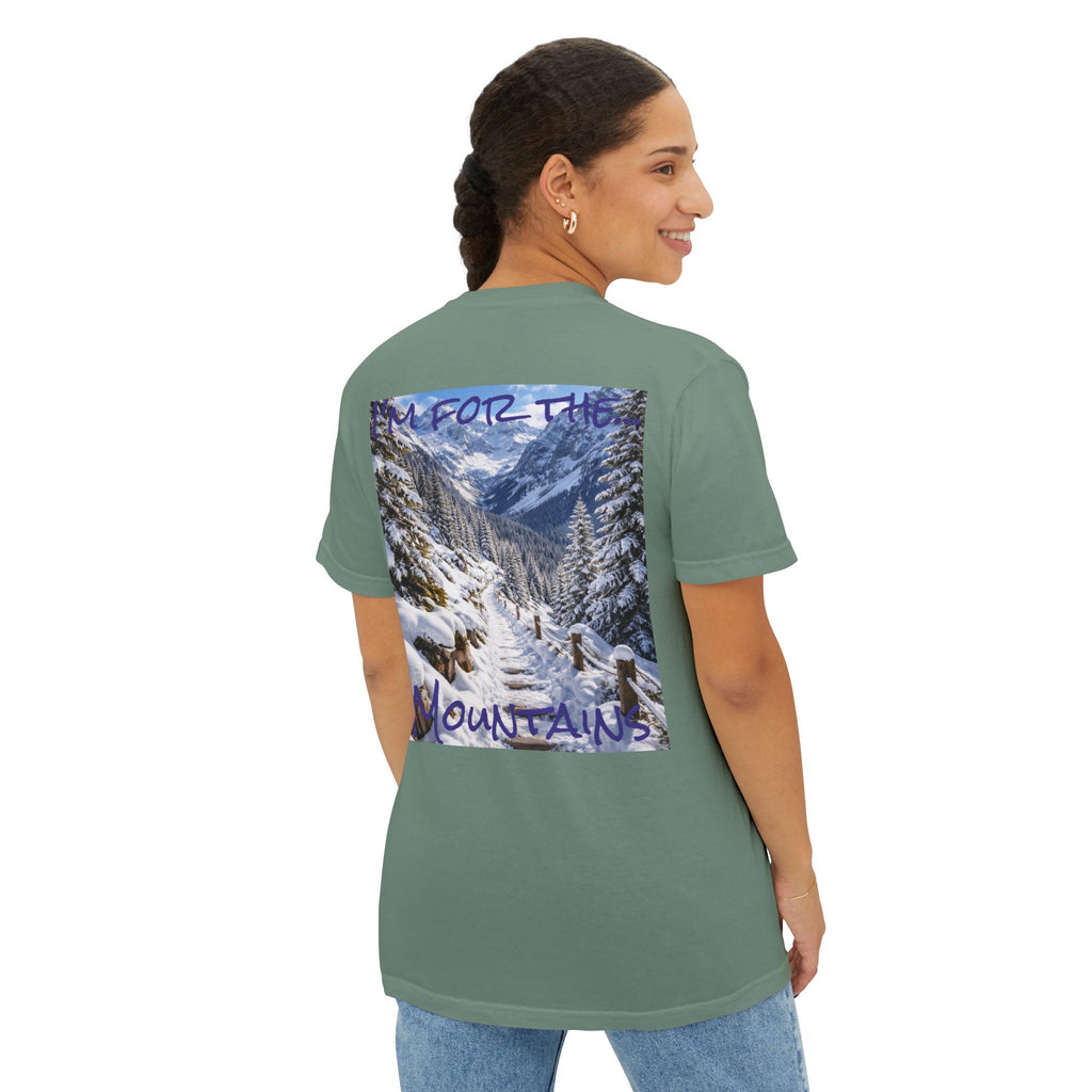Women's Mountain Snow T-Shirt | Pocket Tee