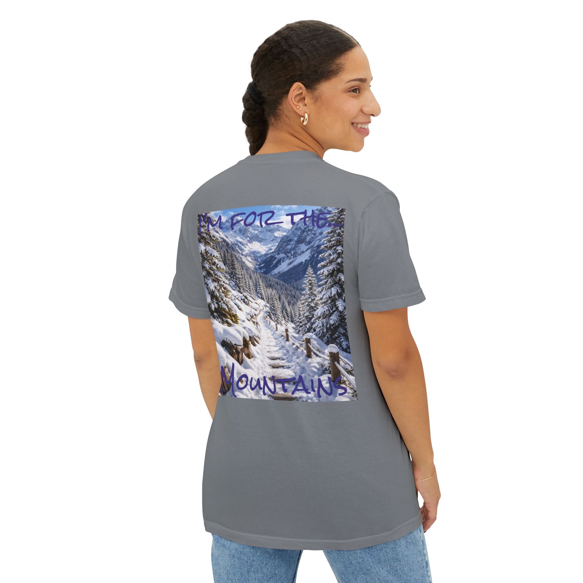 Women's Mountain Snow T-Shirt | Pocket Tee