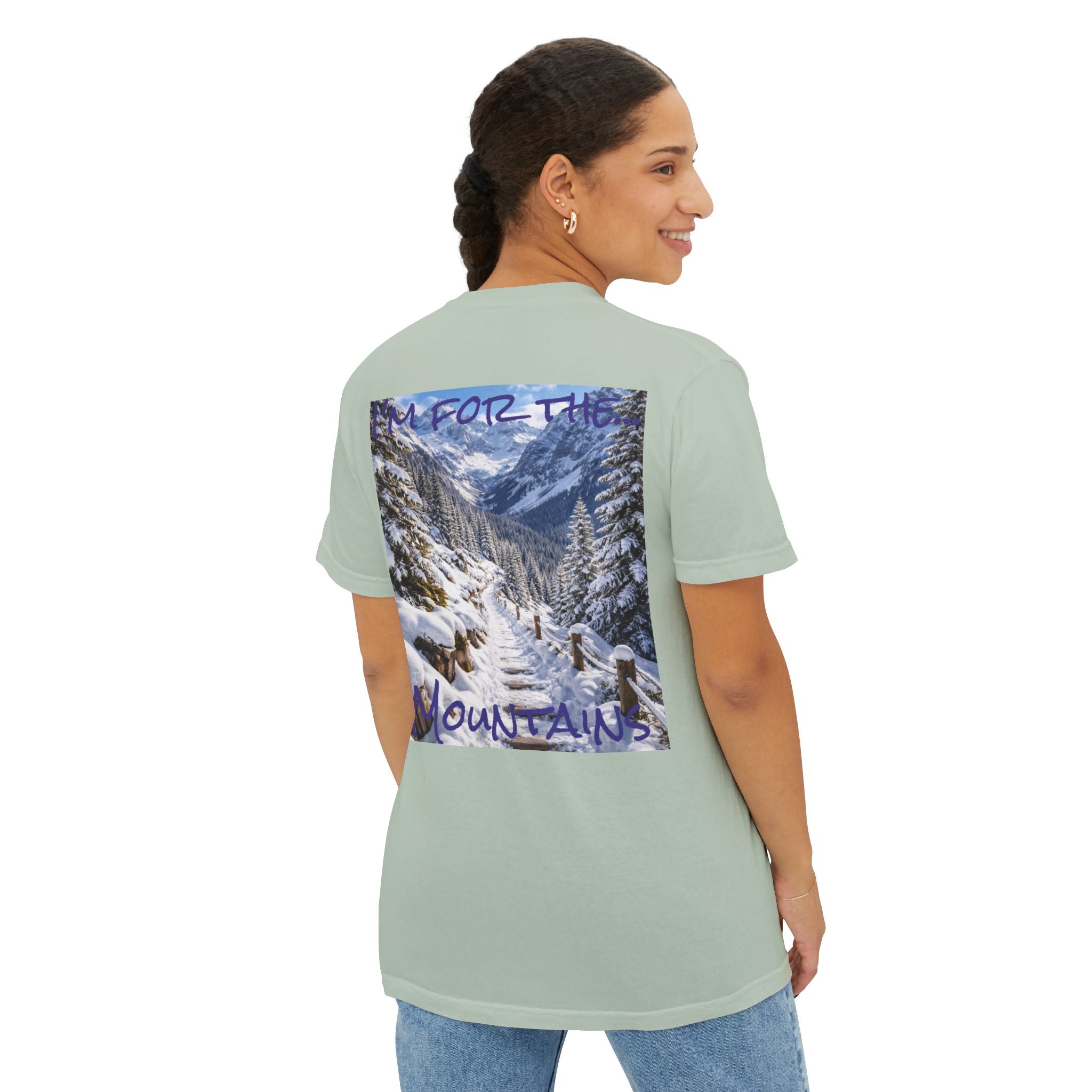 Women's Mountain Snow T-Shirt | Pocket Tee