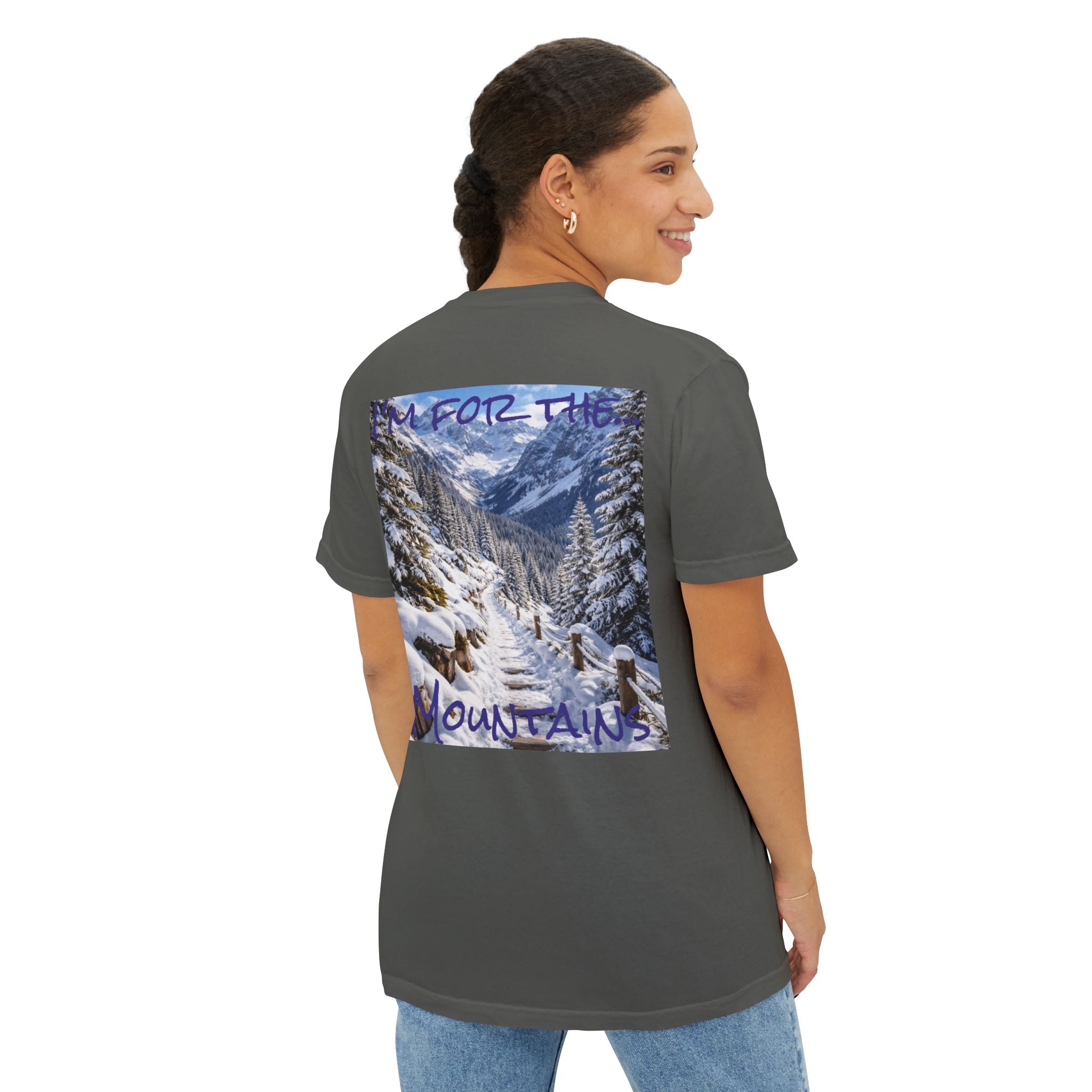 Women's Mountain Snow T-Shirt | Pocket Tee